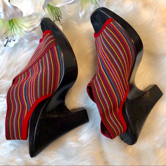 ❤️Colorful Stripe Wedge Inspired Sandals - Picture 2 of 7